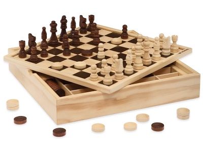 Giochi da tavolo in legno